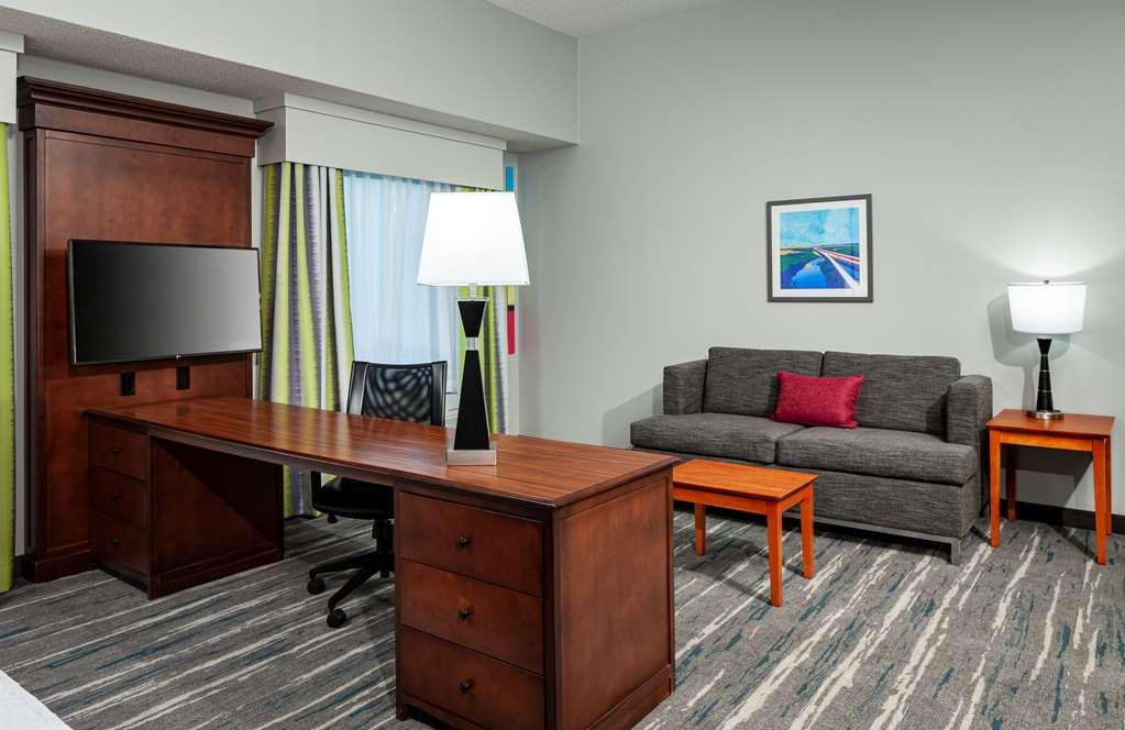 Hampton Inn&Suites Mobile I-65@ Airport Boulevard Chambre photo