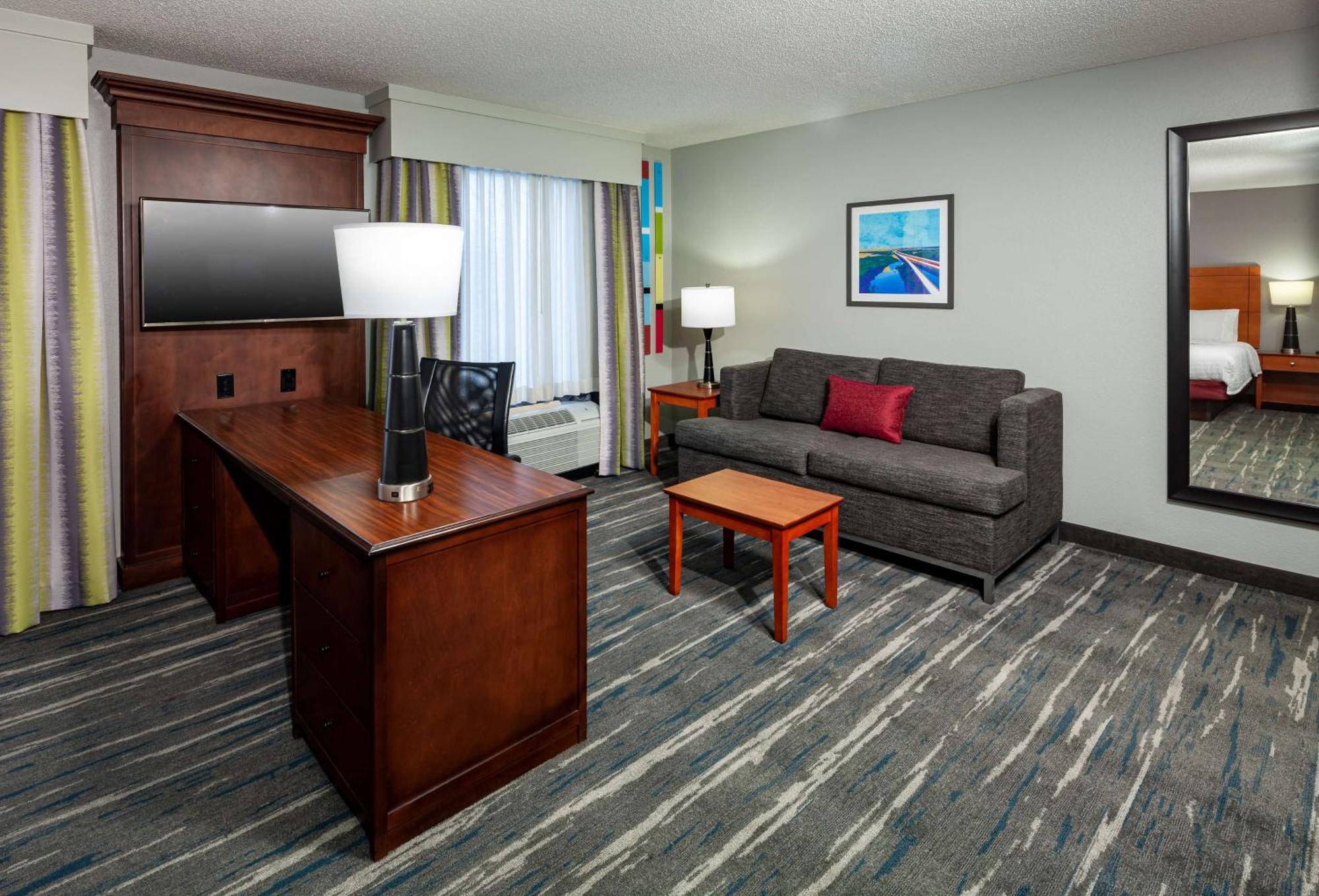 Hampton Inn&Suites Mobile I-65@ Airport Boulevard Extérieur photo