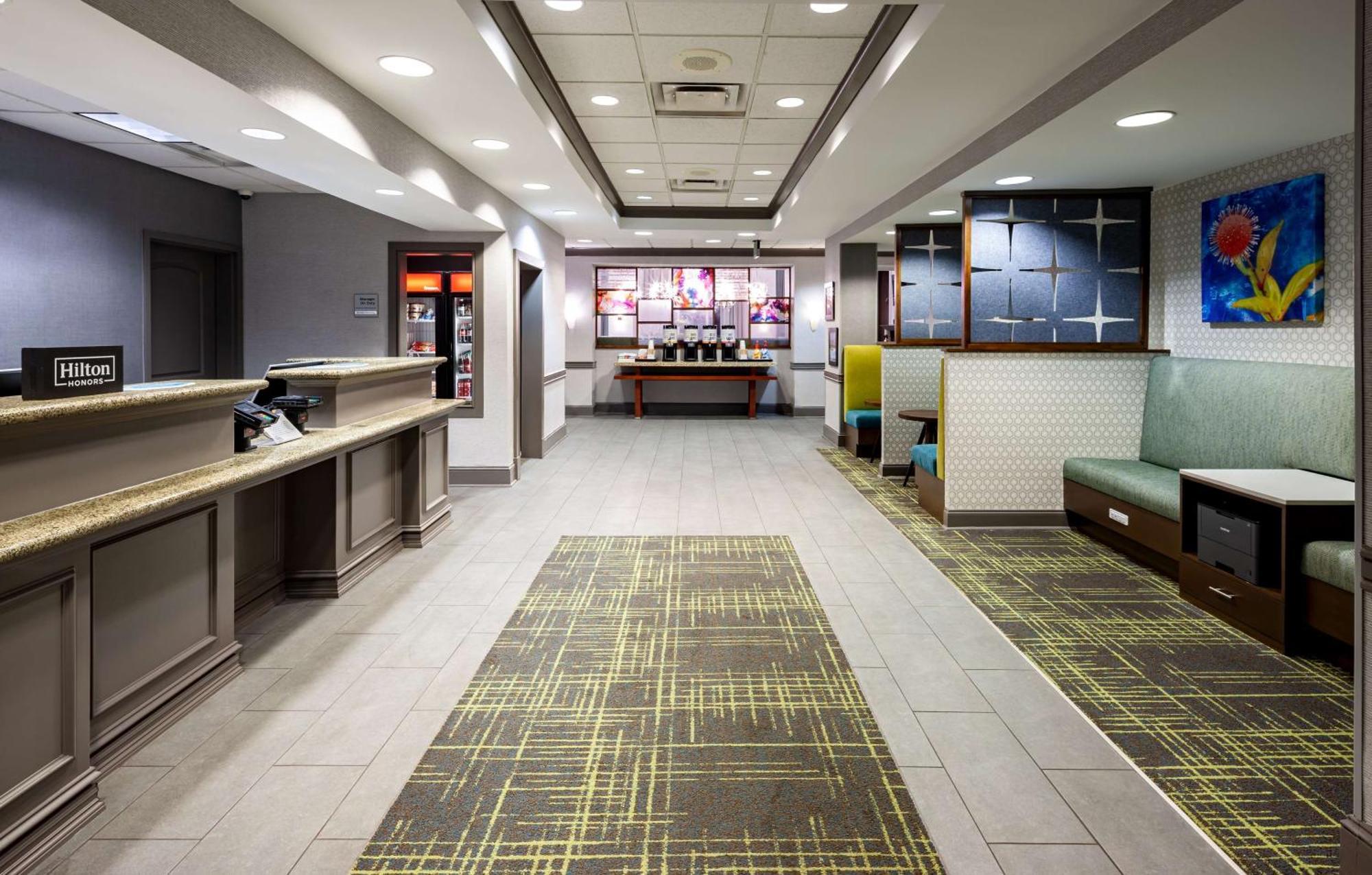 Hampton Inn&Suites Mobile I-65@ Airport Boulevard Extérieur photo