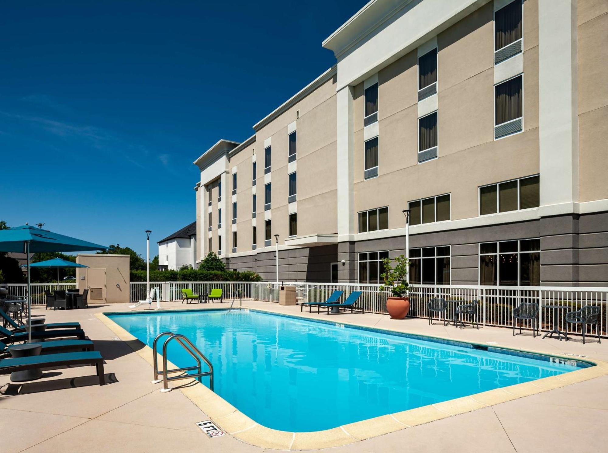 Hampton Inn&Suites Mobile I-65@ Airport Boulevard Extérieur photo