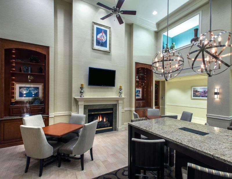 Hampton Inn&Suites Mobile I-65@ Airport Boulevard Extérieur photo